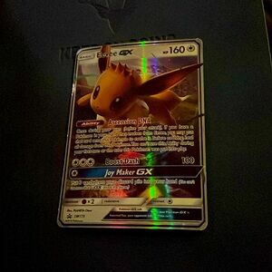Eevee shiny GX Pokémon card